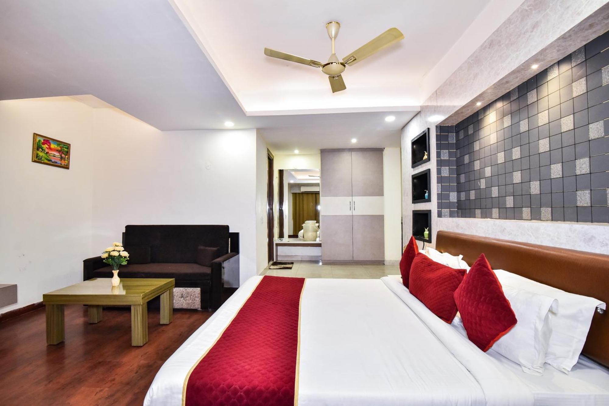 Pinaz Royale Hotel Amritsar Luaran gambar