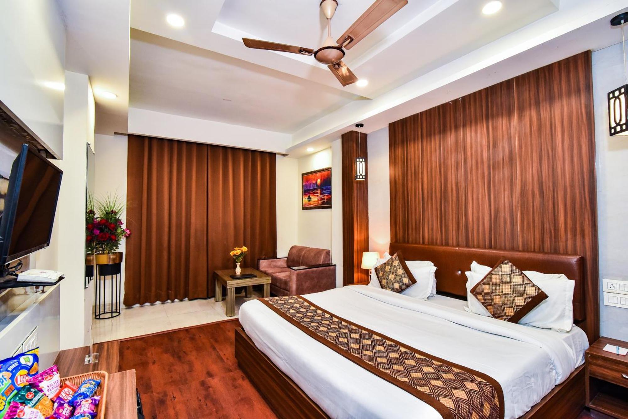 Pinaz Royale Hotel Amritsar Luaran gambar