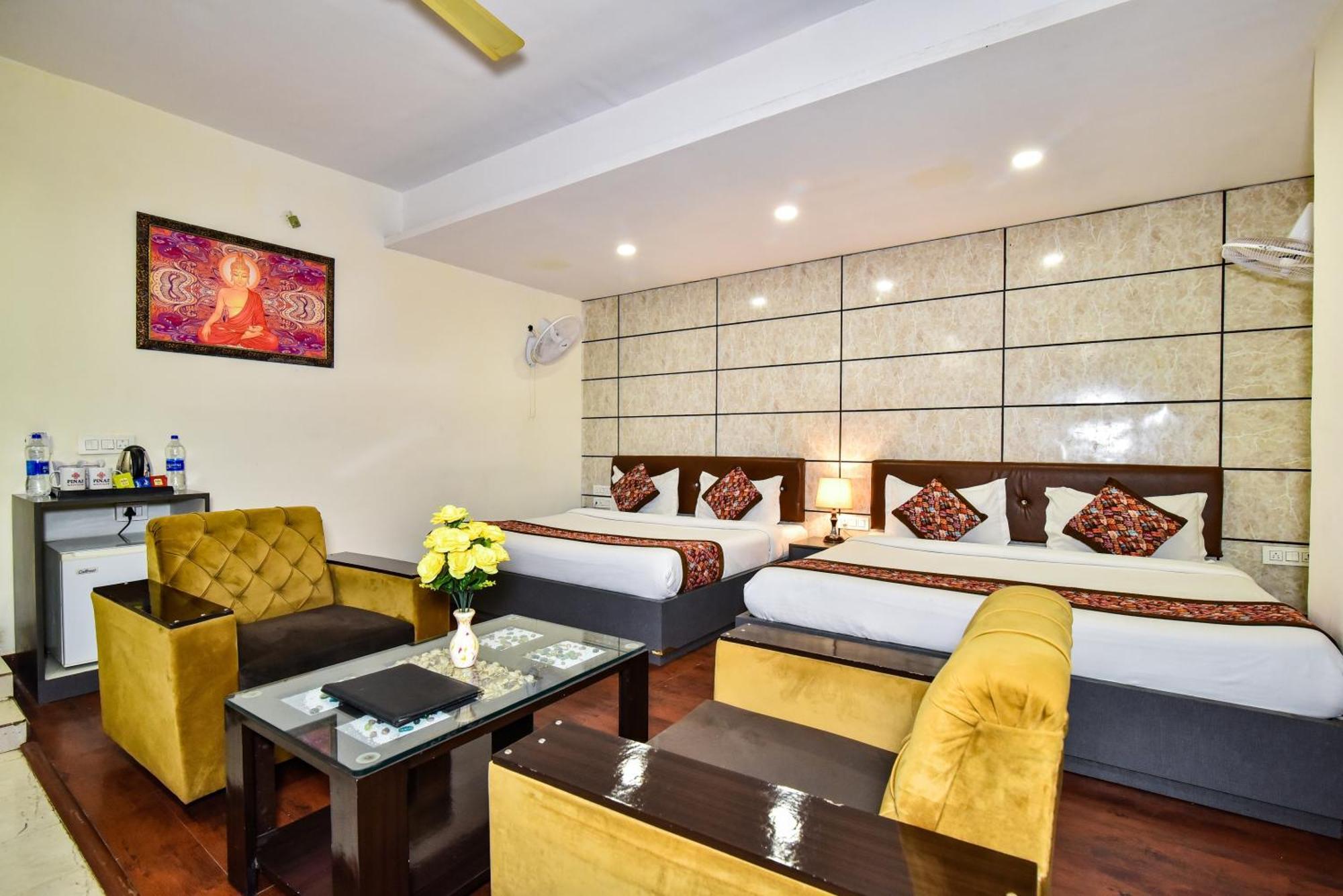 Pinaz Royale Hotel Amritsar Luaran gambar